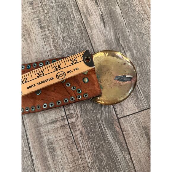 Vintage Women's Brown Moroccan Gypsy Style Studded Brass Leather Belt - Picture 5 of 8